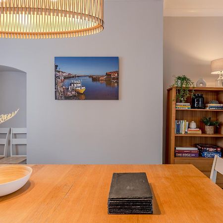 Rosemill - Large Pet Friendly Home With Off Road Parking ويتبي المظهر الخارجي الصورة